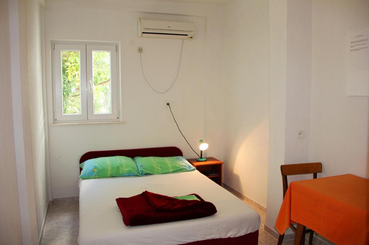 Fenix Studio Apartments 챠브타트 외부 사진